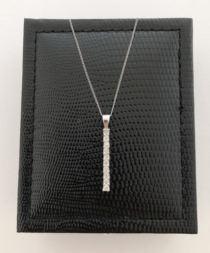 Solid 9ct 375 white - 375, 10