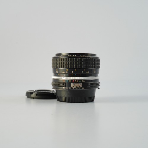 Very good nikon - very, ai