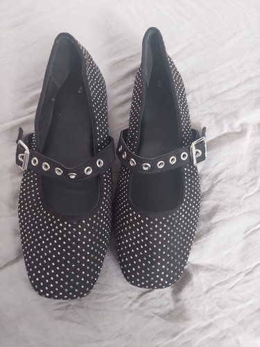 Yours size studded - yours, dolly