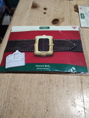Katy sue designs santa - sue,