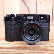 Used fuji x100f black digital - black,