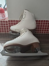 Jackson Classique Figure Ice Skates - White Size UK 3 Jackson Size 5.5 Fitting C