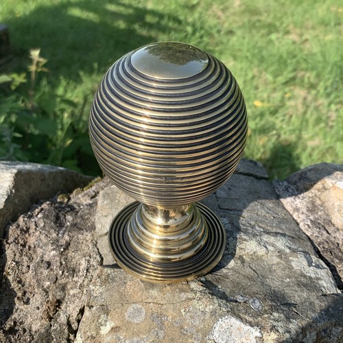 Large victorian style beehive - large,