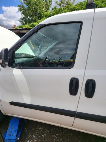 2015 vauxhall combo van 2300 - 2015,