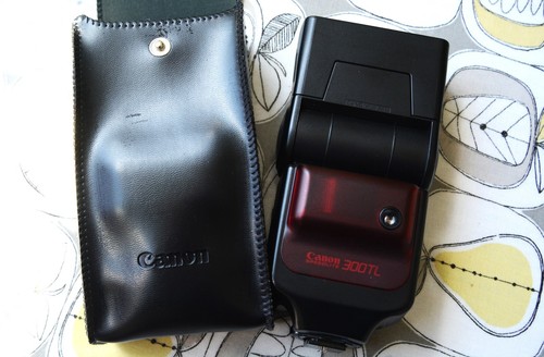 Canon flashgun speedlite 300tl - speedlite,
