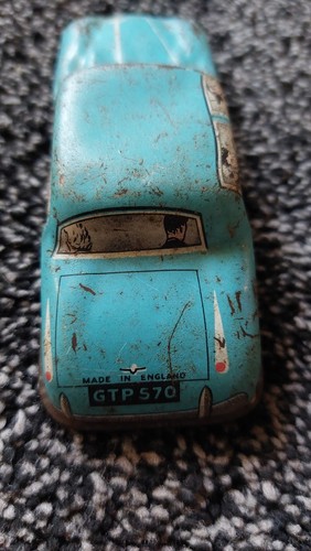 Vintage tin plate car - tin,
