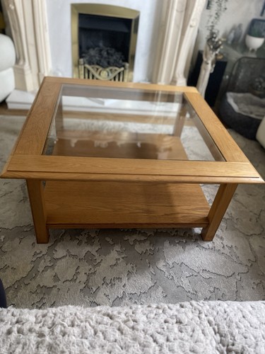 Oak coffee table - m&s,