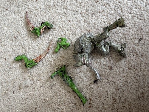 Warhammer 40k tyranid carnifex - warhammer,