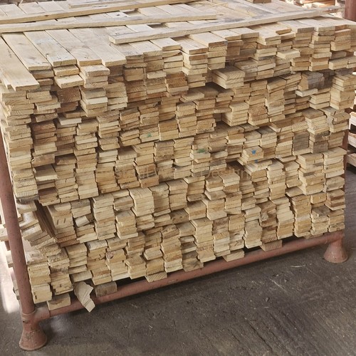 Reclaimed pallet boards - reclaimed,