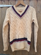 VINTAGE  WOOL KNITTED CABLE