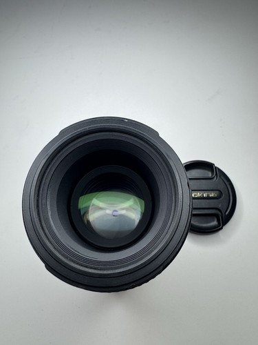 Tokina 100mm macro at - f2.8,