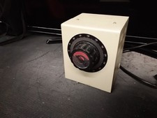 Carroll & Meynell cased Variac CMV2E-1  0-240  or 0-270 volt output