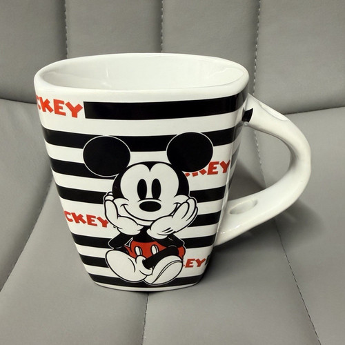 Disney jerry leigh mickey - disney,