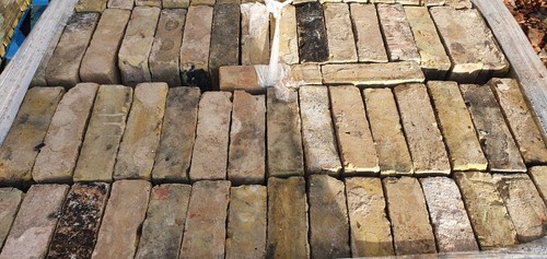 Yellow stock reclaimed bricks - stock,