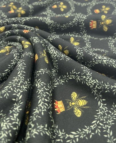 Queen bee print french terry - french,
