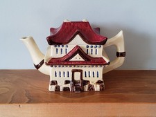 Vintage Quirky Pagoda Teapot -