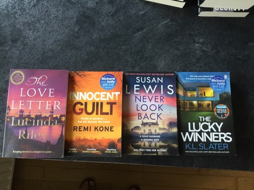 Book bundles adult - book, fiction