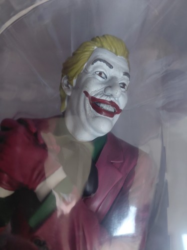 Batman universe collectors - batman,