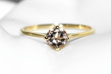 9ct Gold Morganite Engagement