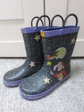 Room on the broom George girls