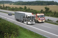 Truck Photo Mercedes-Benz