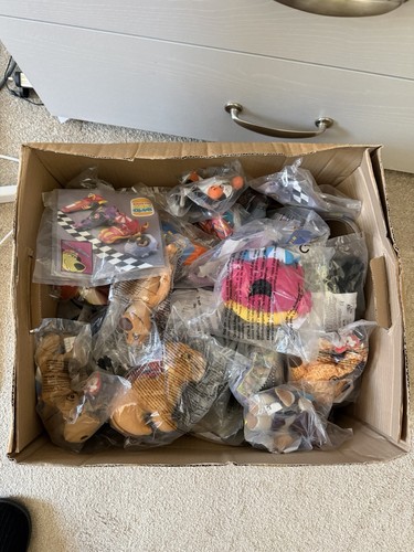 Box happy meal toys - happy,