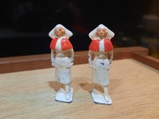 Vintage Britains Lead