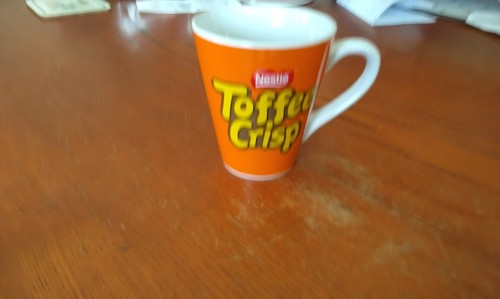 Nestle toffee crisp mug bright - nestle,