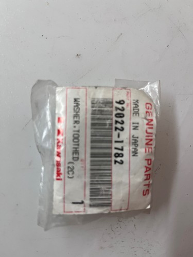 New genune kawasaki zxr750 - new,