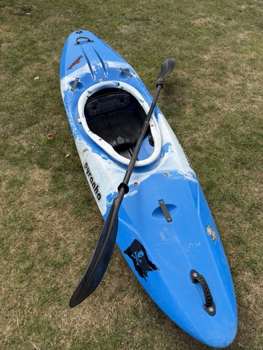 Kayak pyranha kanali - kayak,