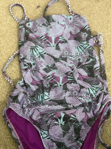 Womens swimsuit size uglies - womens,
