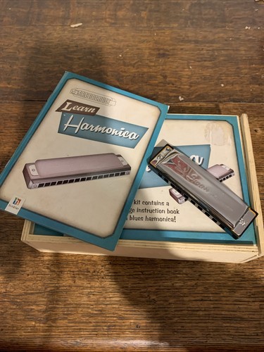 Boxed swan harmonica - boxed,