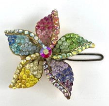 Butler & Wilson Hair clip B&W