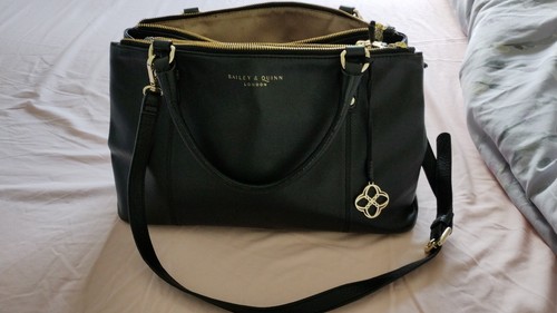 Large leather black bailey and - large,