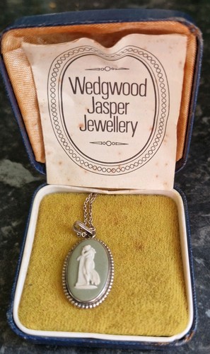 Vintage wedgwood sage green - vintage,