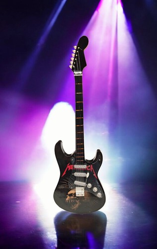 Chiselcraft wooden mini guitar - chiselcraft,