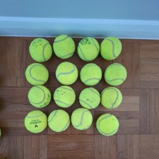 16 tennis Balls branded