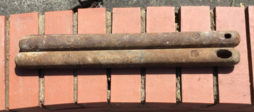 Pair sash window - window, iron