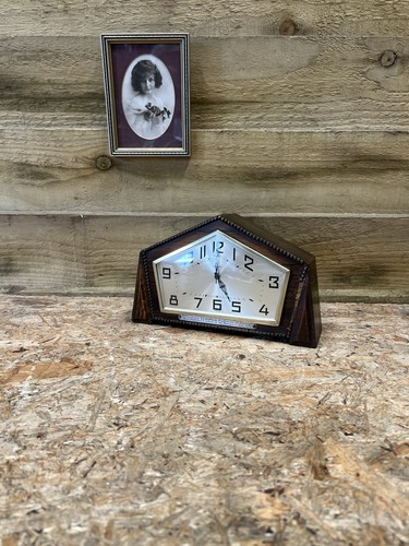 Vintage art deco mantle - vintage,