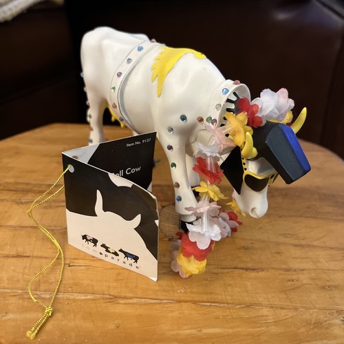 Cow parade rock - parade,