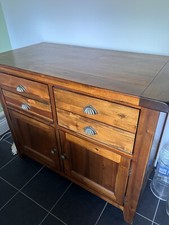 Beautiful Solid Oak Wood Sideboard x2 cabinets x4 drawers great condition
