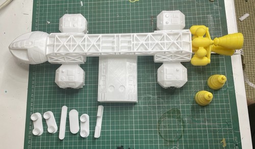 Space 1999 eagle transporter - space,
