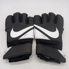 Nike Match Jr.  Juniors Football Goalkeeper Gloves Small Size 3 Black, White VGC