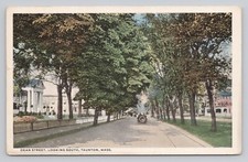 Dean Street Looking South