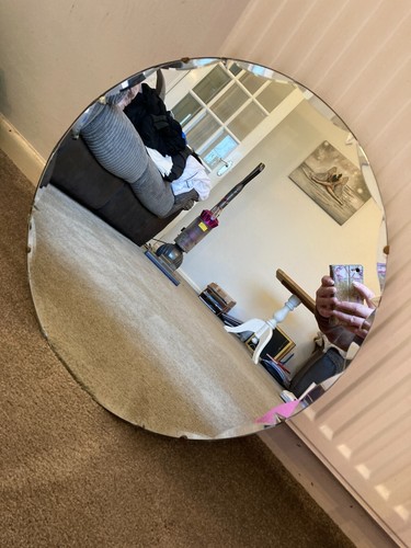 Beautiful large round accent - round,