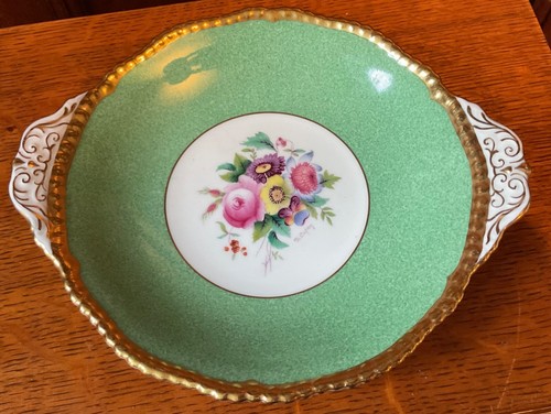 Beautiful apple green hand - beautiful,