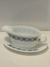 Vintage Pyrex JAJ Chelsea