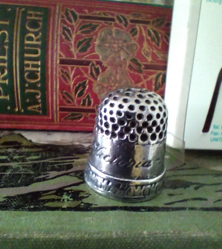 Pewter thimble victoria - pewter,