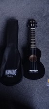 Mahalo MR1bk Soprano Ukulele with Gig Bag