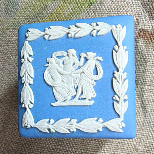Wedgwood blue jasperware - wedgwood,